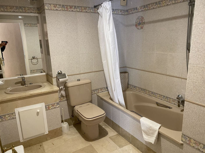 Image No.11-2 Bed Apartment for sale