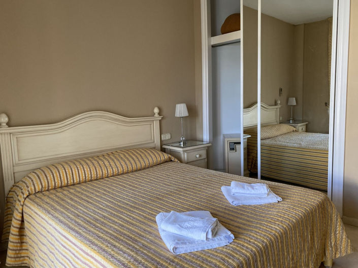 Image No.10-2 Bed Apartment for sale