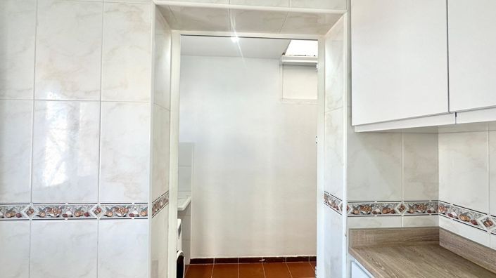 Image No.22-2 Bed Bungalow for sale