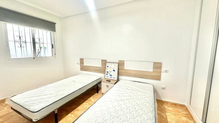 Image No.23-2 Bed Bungalow for sale