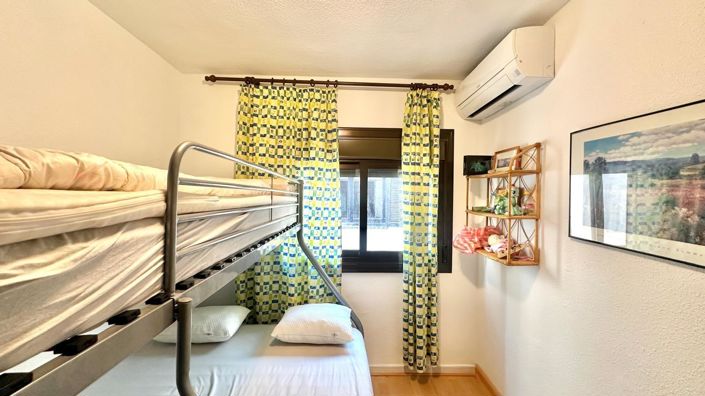 Image No.25-2 Bed Duplex for sale