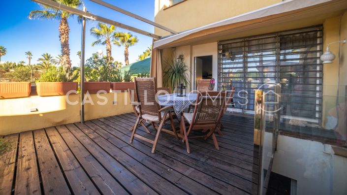 Image No.10-4 Bed Townhouse for sale