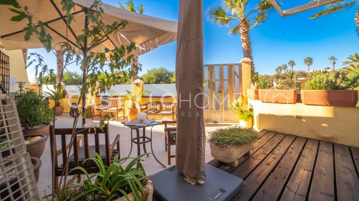 Image No.5-4 Bed Townhouse for sale