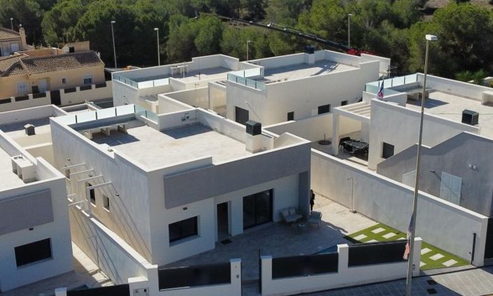 Image No.1-3 Bed Villa for sale