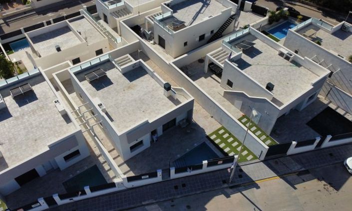 Image No.2-3 Bed Villa for sale