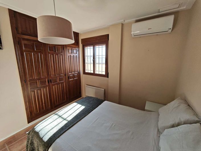 Image No.21-3 Bed Villa for sale