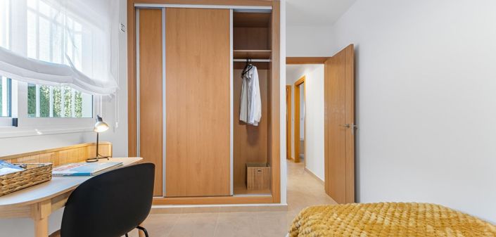 Image No.20-2 Bed Apartment for sale