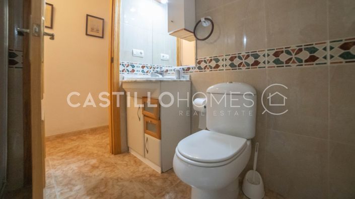 Image No.12-2 Bed Apartment for sale