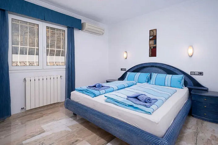 Image No.15-3 Bed Villa for sale