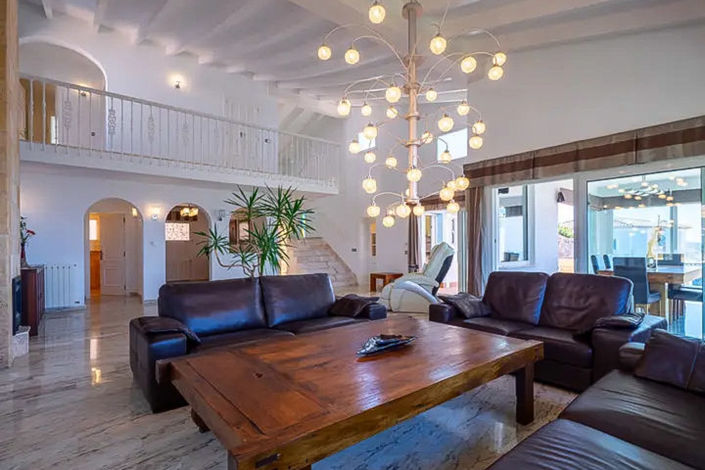 Image No.7-3 Bed Villa for sale