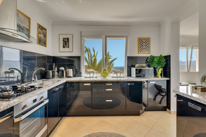 Image No.37-5 Bed Villa for sale