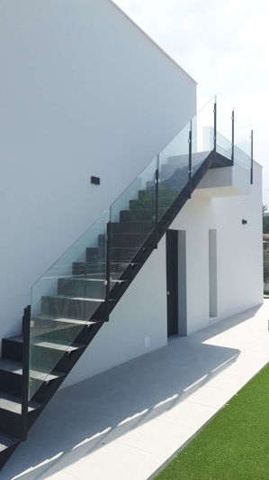 Image No.19-3 Bed Villa for sale