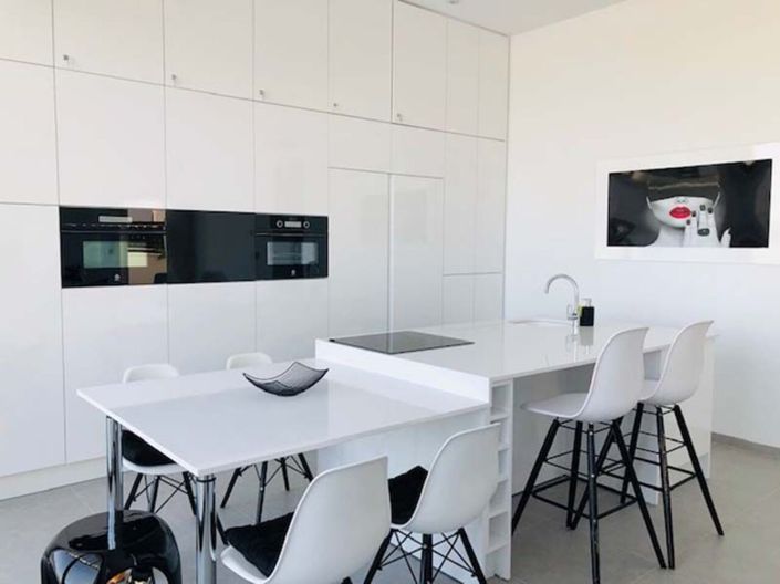 Image No.9-3 Bed Villa for sale