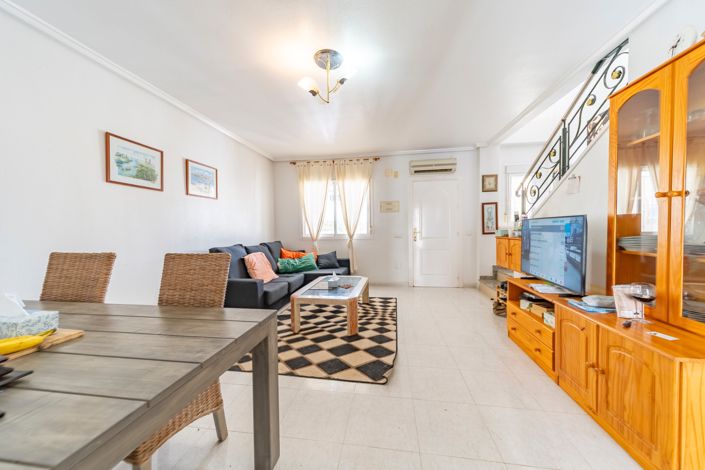 Image No.5-3 Bed Townhouse for sale