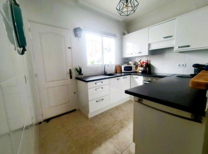 Image No.19-Villa de 2 chambres à vendre à San Miguel de Salinas