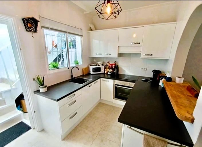 Image No.5-Villa de 2 chambres à vendre à San Miguel de Salinas