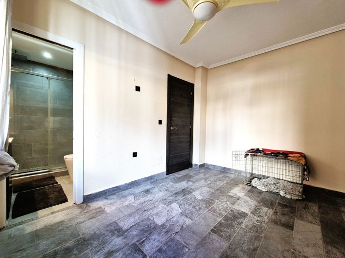 Image No.26-3 Bed Villa for sale