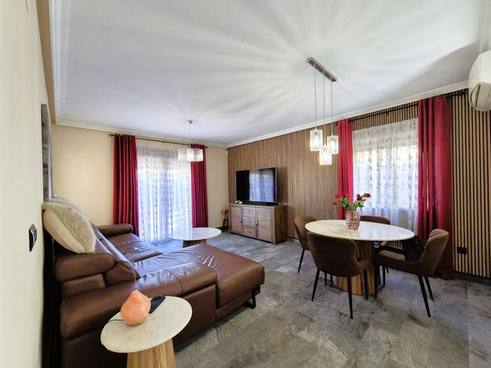 Image No.3-3 Bed Villa for sale