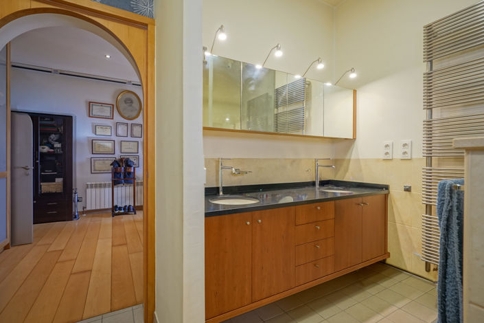 Image No.28-3 Bed Villa for sale