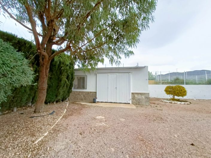 Image No.19-3 Bed Villa for sale