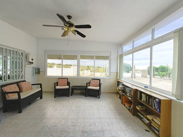 Image No.22-3 Bed Villa for sale