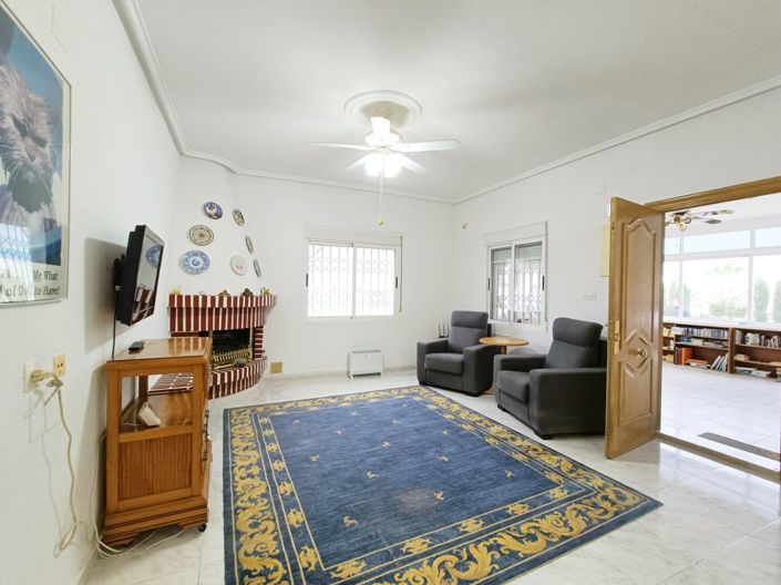 Image No.28-3 Bed Villa for sale