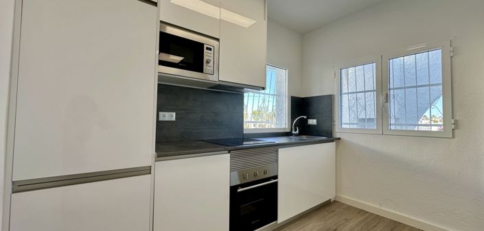 Image No.9-2 Bed Bungalow for sale