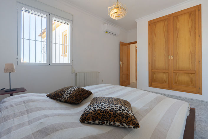 Image No.20-4 Bed Villa for sale