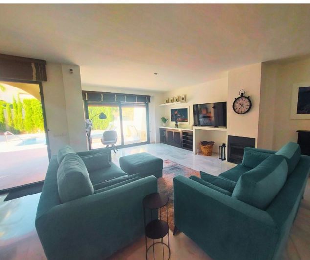 Image No.10-3 Bed Villa for sale