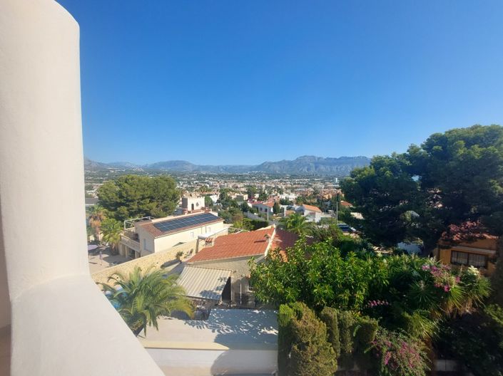 Image No.22-3 Bed Villa for sale