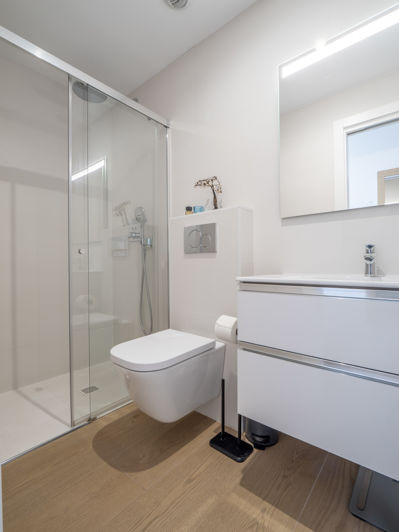 Image No.7-3 Bed Apartment for sale