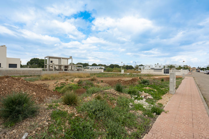 Image No.2-3 Bed Villa for sale