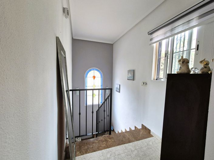 Image No.27-3 Bed Villa for sale