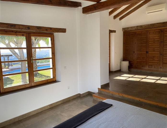 Image No.22-4 Bed Villa for sale