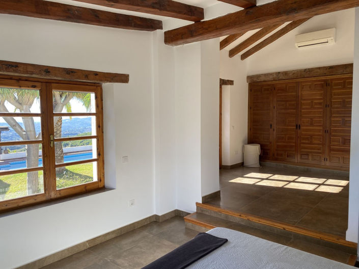 Image No.23-4 Bed Villa for sale