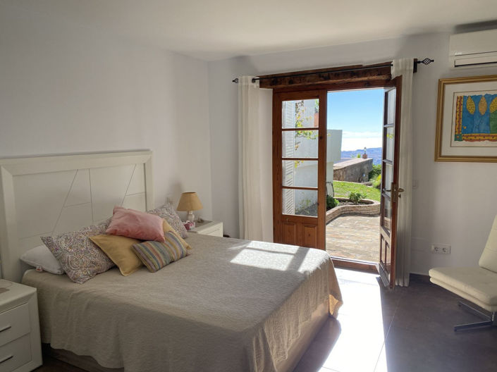 Image No.32-4 Bed Villa for sale