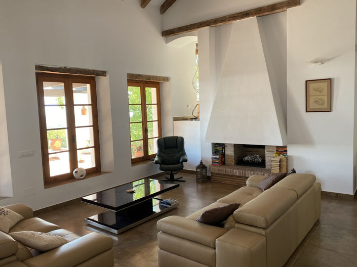 Image No.9-4 Bed Villa for sale
