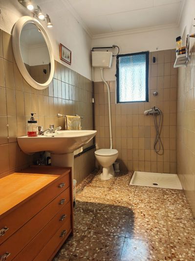 Image No.31-3 Bed Country House for sale