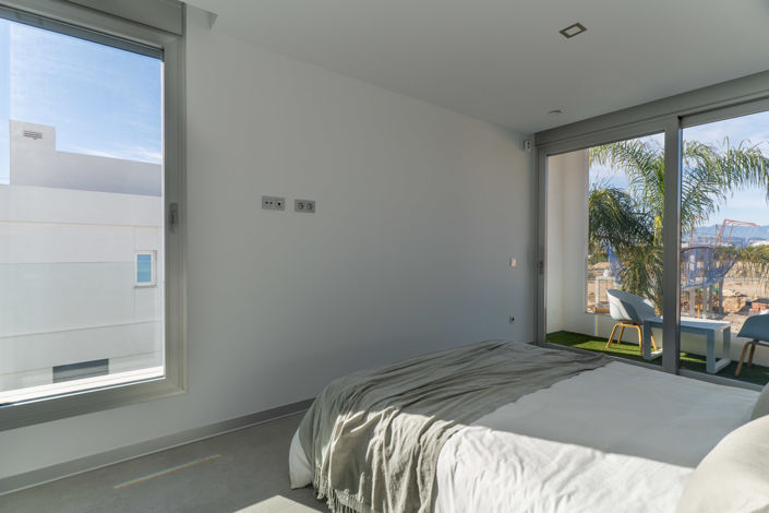 Image No.13-3 Bed Villa for sale