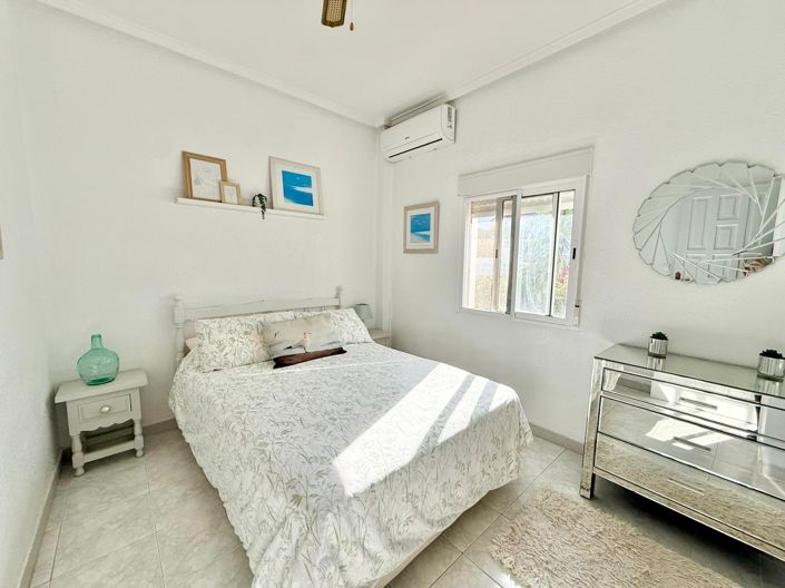 Image No.14-2 Bed Villa for sale