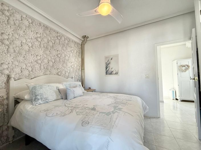 Image No.16-2 Bed Villa for sale