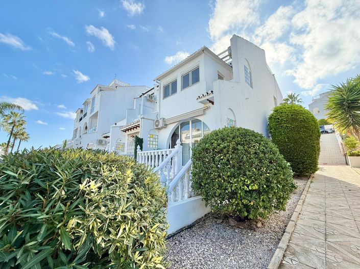 Image No.25-2 Bed Villa for sale