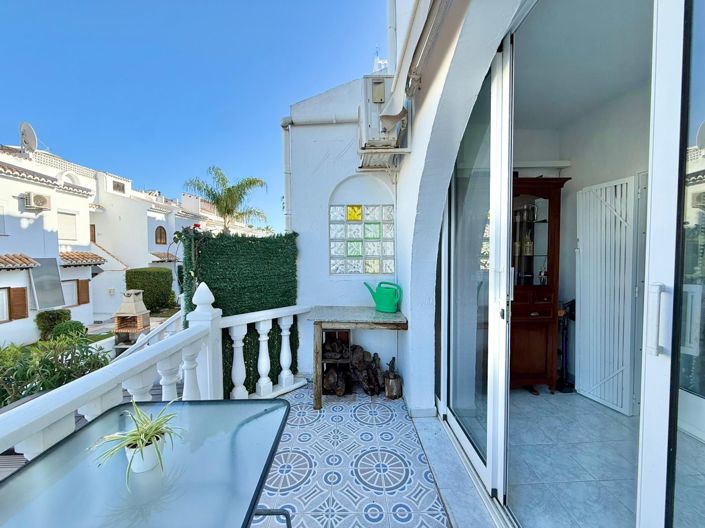 Image No.35-2 Bed Villa for sale