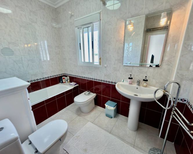 Image No.22-3 Bed Villa for sale