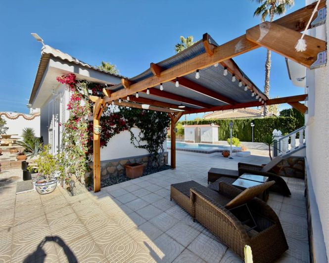 Image No.36-3 Bed Villa for sale