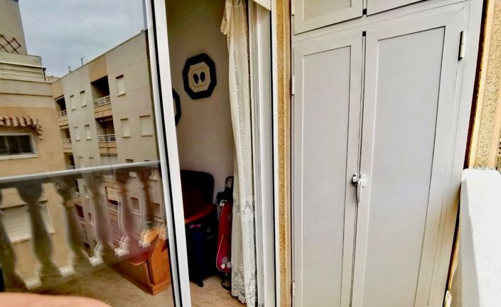 Image No.10-1 Bed Apartment for sale