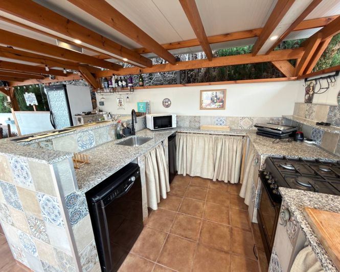 Image No.25-3 Bed Villa for sale