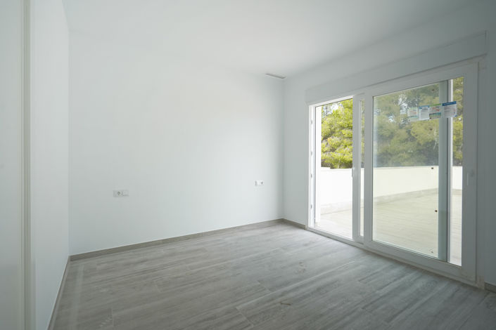 Image No.12-3 Bed Villa for sale