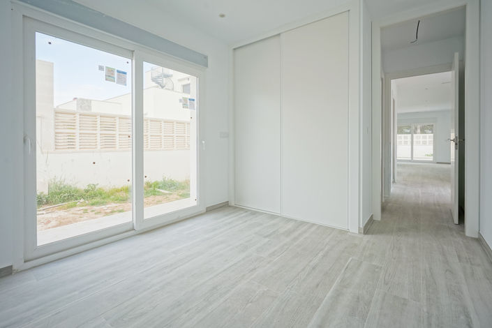 Image No.9-3 Bed Villa for sale