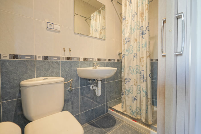 Image No.37-4 Bed Villa for sale